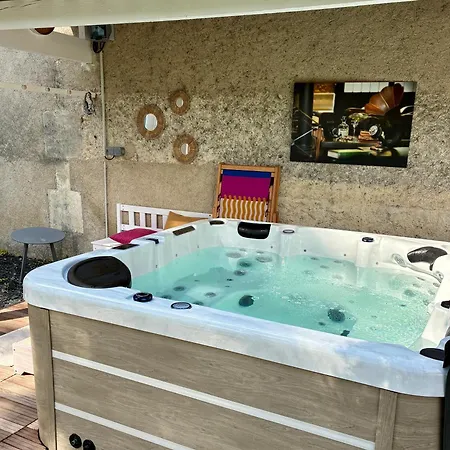度假居 Grande Maison Familiale Hyper Calme Avec Jacuzzi Au Coeur De 干邑